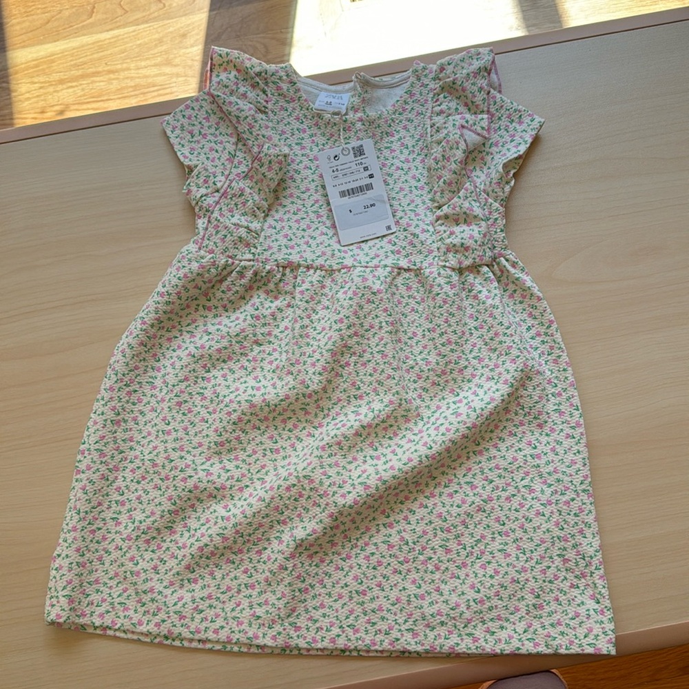 NWT spring zara dress 🤍